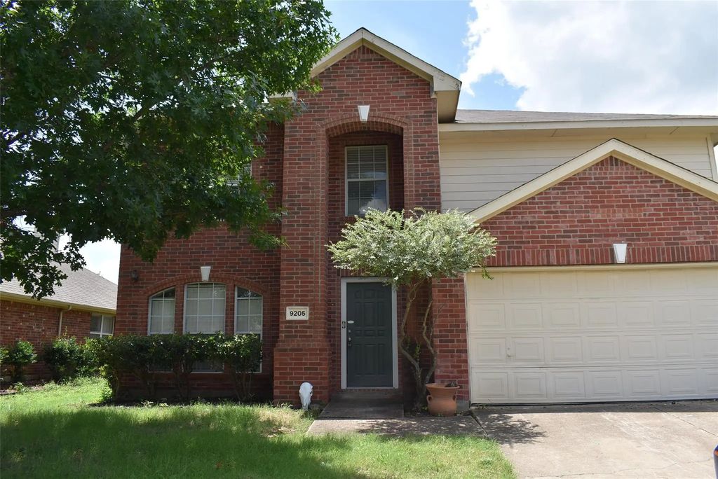 9205 Harrisburg Lane, McKinney