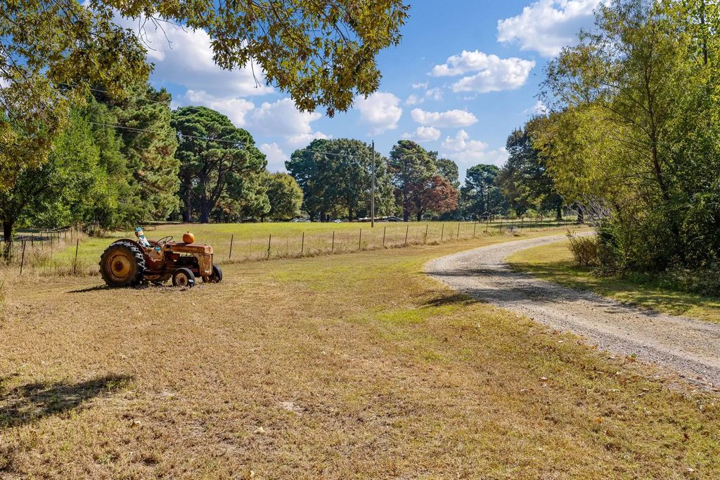 10950 Castleberry Street, Brownsboro