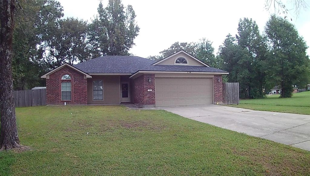 708 Quiet Cove Circle, Shreveport