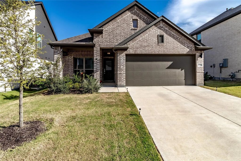 2226 Wexford Way, Forney
