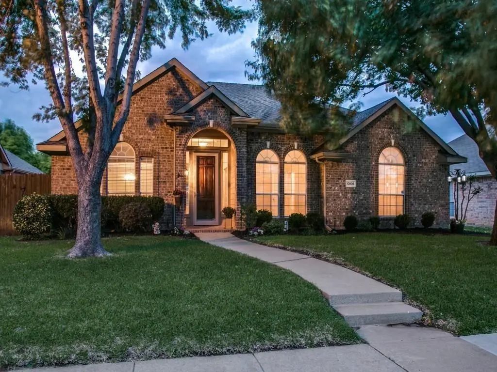 10806 Camelot Drive, Frisco