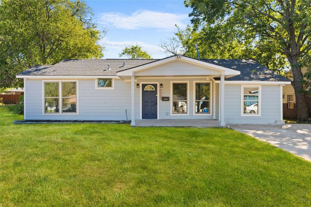 326 Brownlee, Dallas