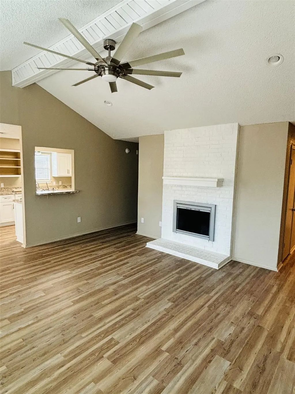 2510 Cedar Crest Court, Granbury