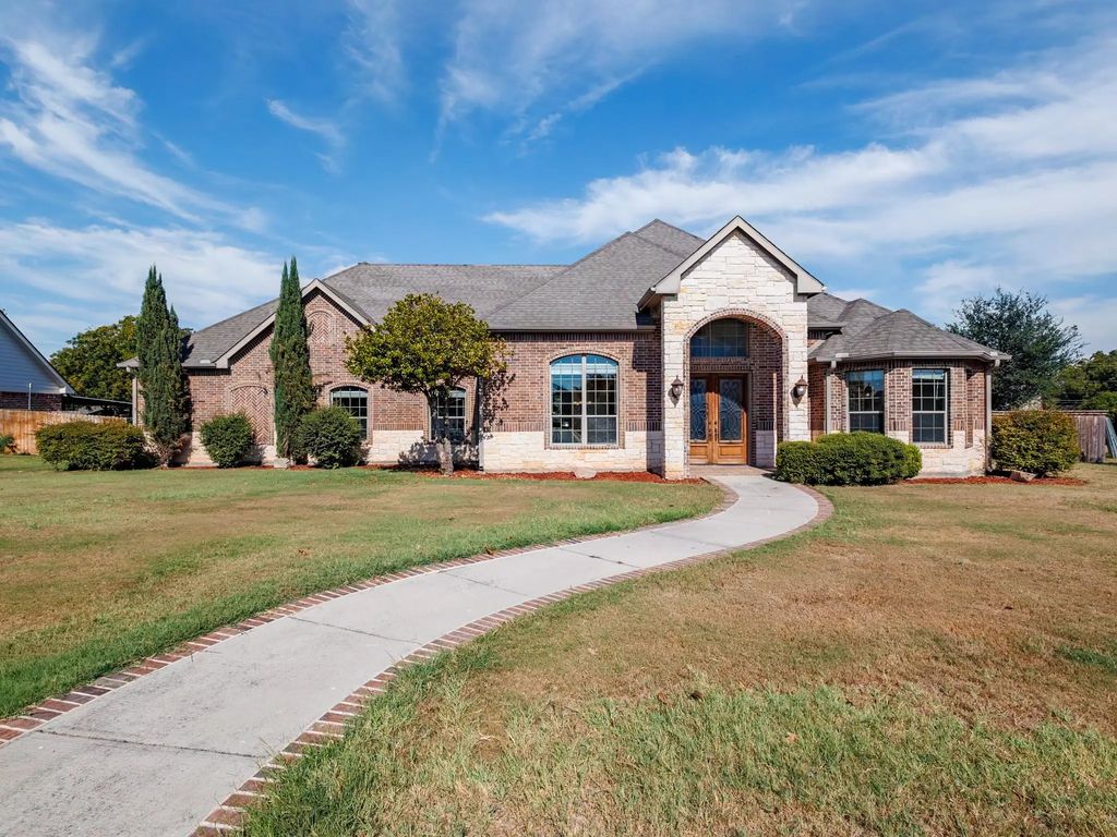 2701 Grey Fox Trail, Brownwood