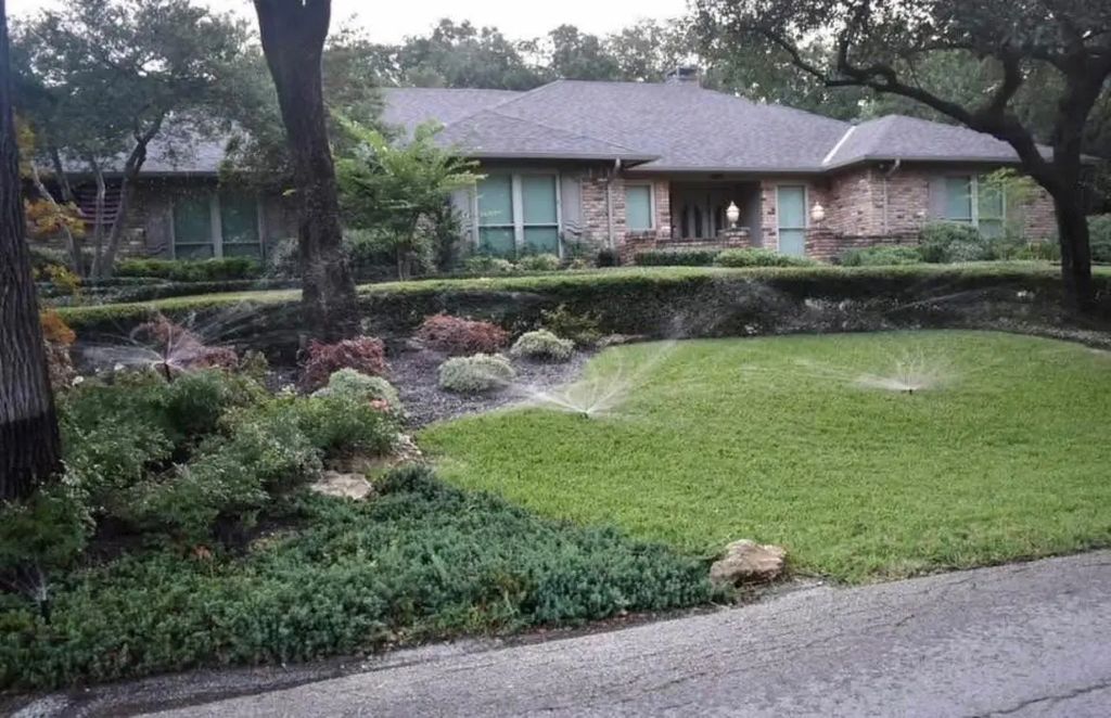 5715 Trail Lake Drive, Arlington