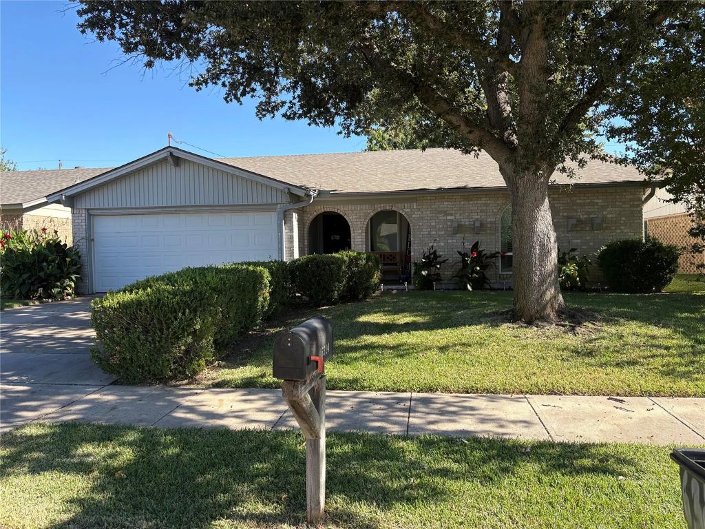 6324 Sudbury Way, North Richland Hills