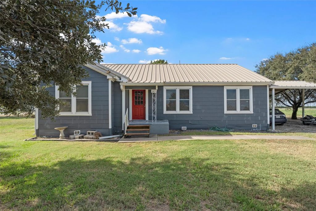 143 Crawford, Mount Calm