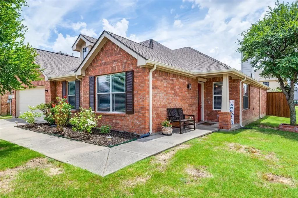 3032 Lakefield Drive, Little Elm