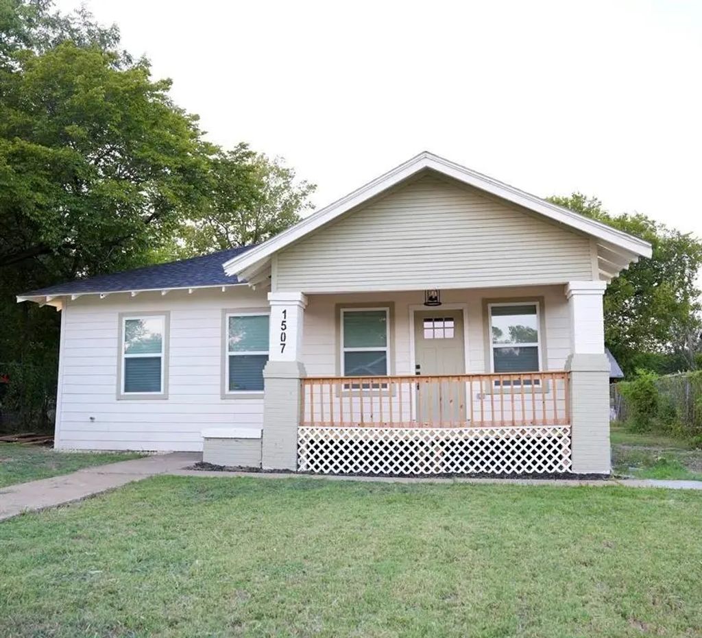 1507 E Maddox Avenue, Fort Worth