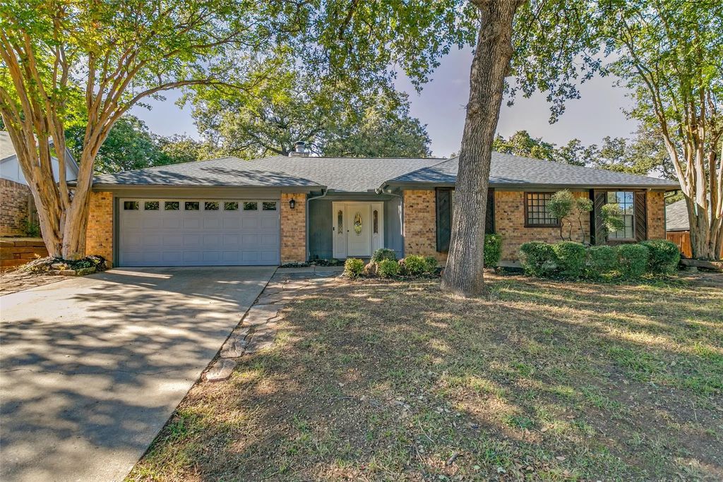 7809 Miracle Lane, North Richland Hills