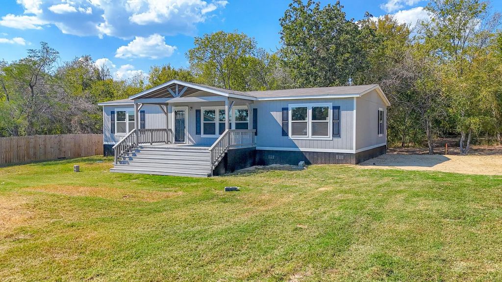 1507 County Road 3135, Corsicana