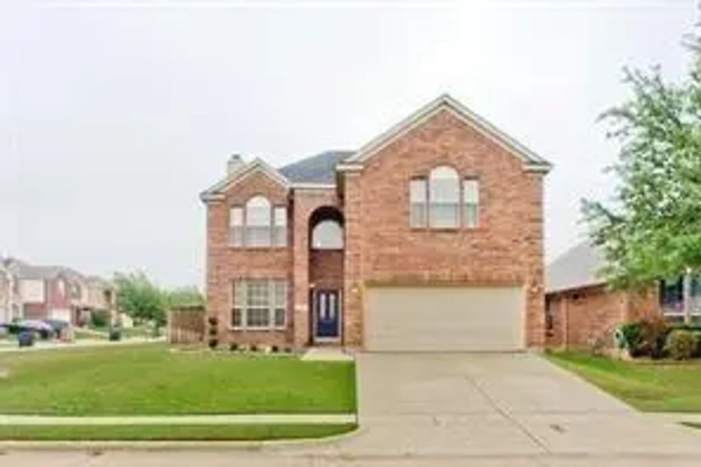 10016 Channing Road, Fort Worth