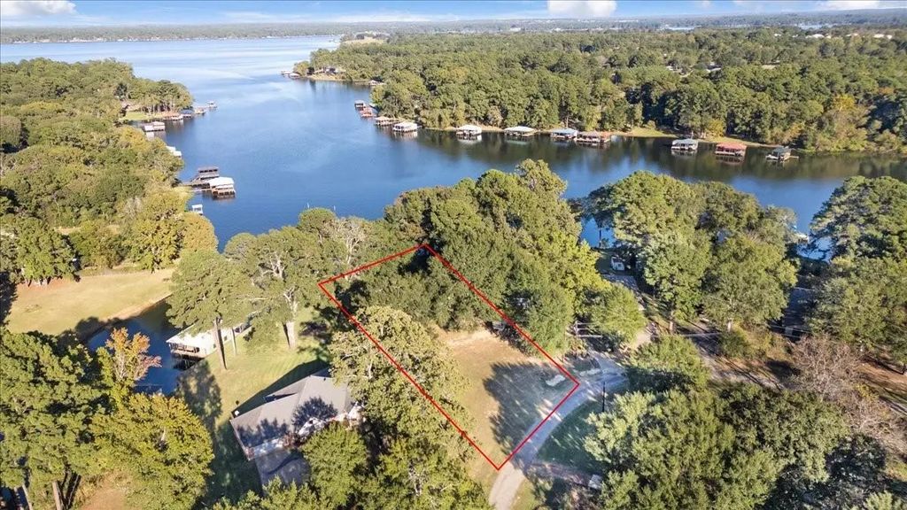 23184 Jeb Circle, Frankston