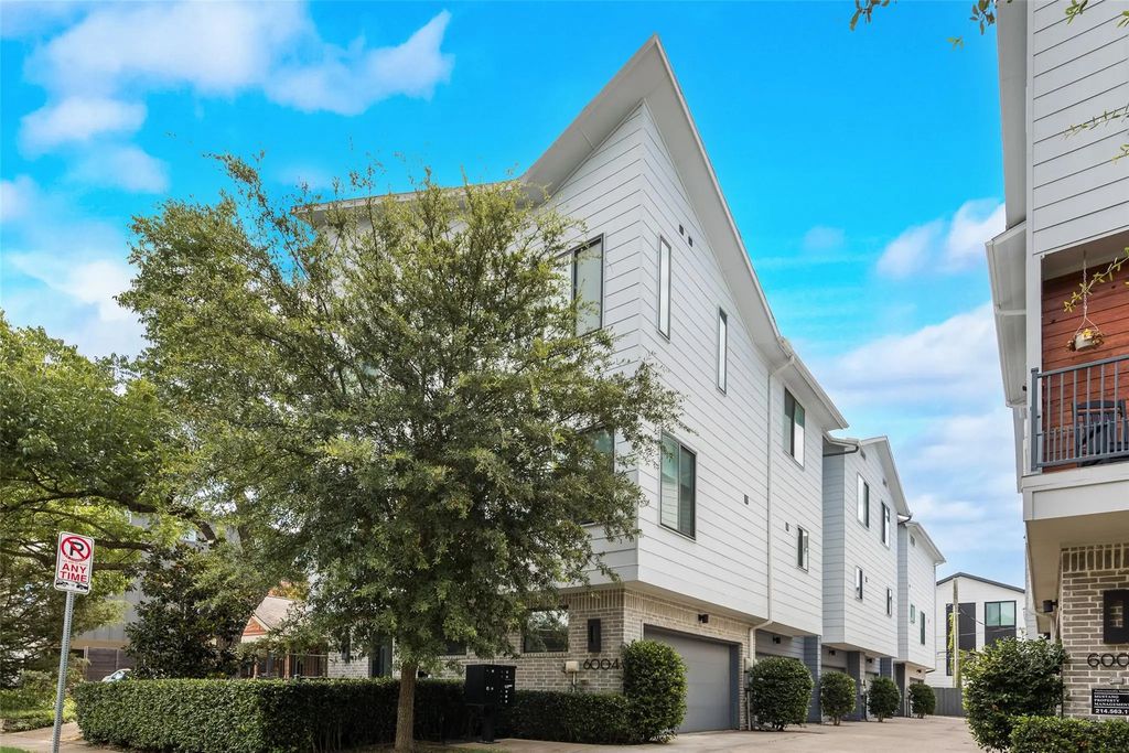 6004 Hudson Street 102, Dallas