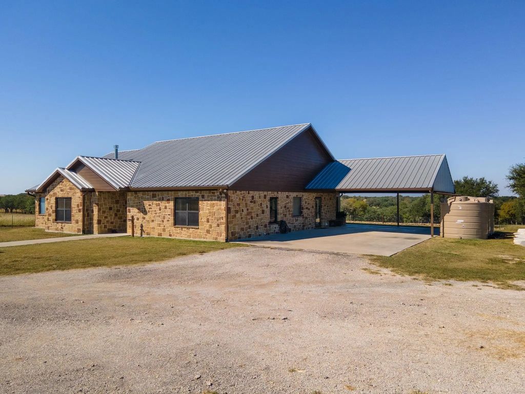 1597 County Road 176, Gatesville