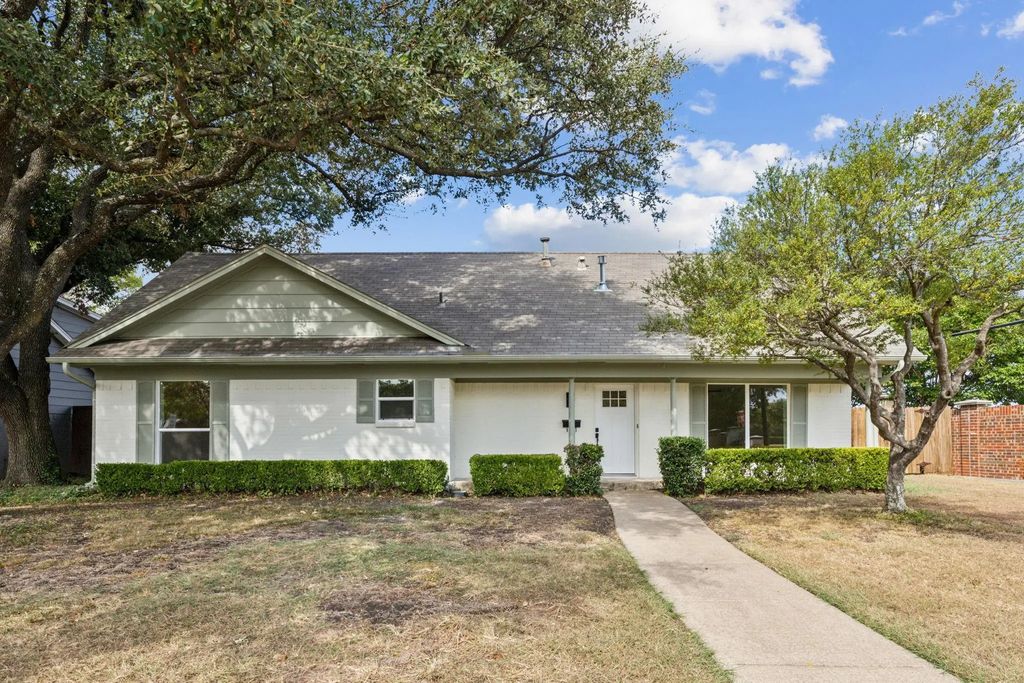 1915 Greenhaven Drive, Richardson