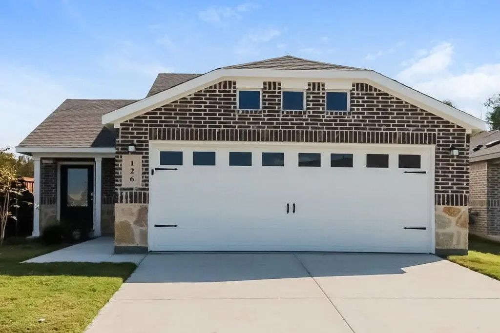 126 Arbor Hills Road, Balch Springs