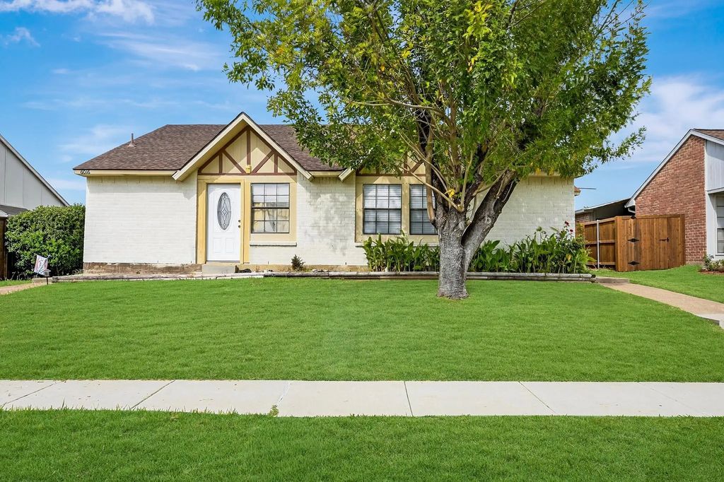 6018 Mcafee Drive, The Colony