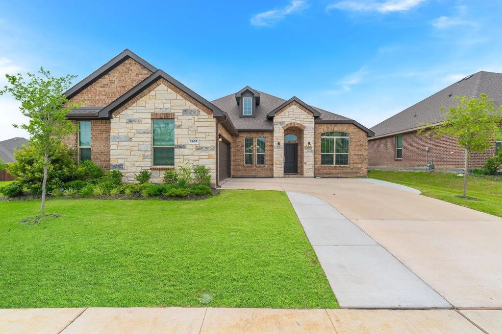 3607 Orchard Street, Grand Prairie