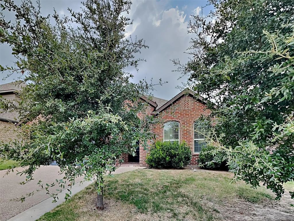 405 Bentley Drive, Midlothian