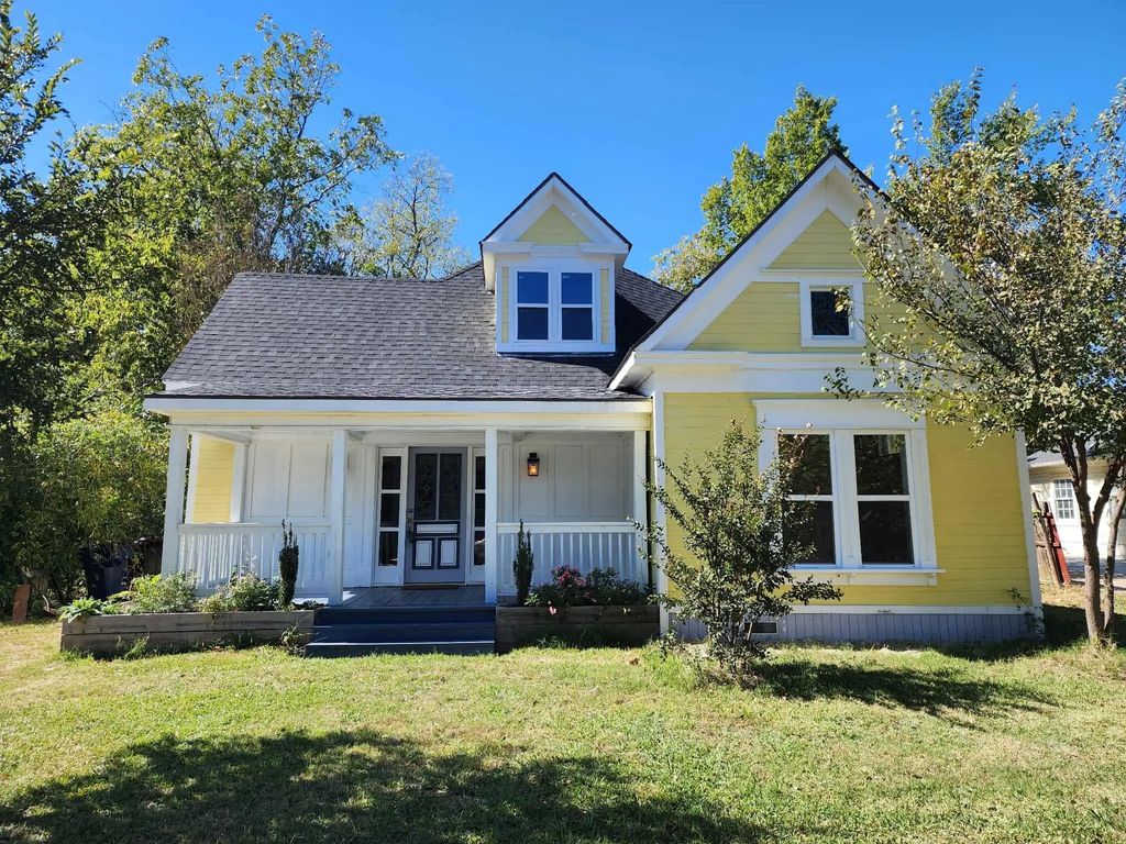 3912 Gordon Street, Greenville