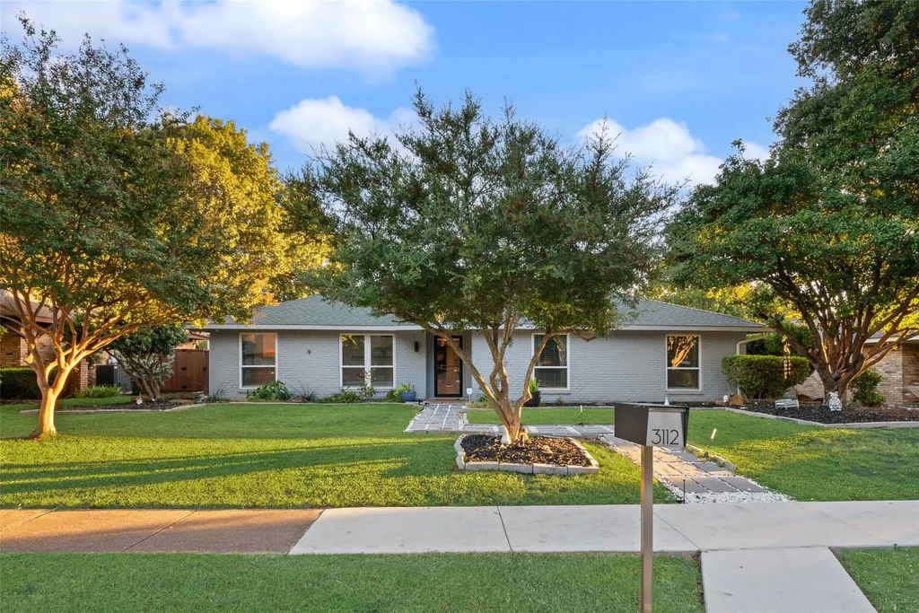 3112 Canterbury Drive, Plano