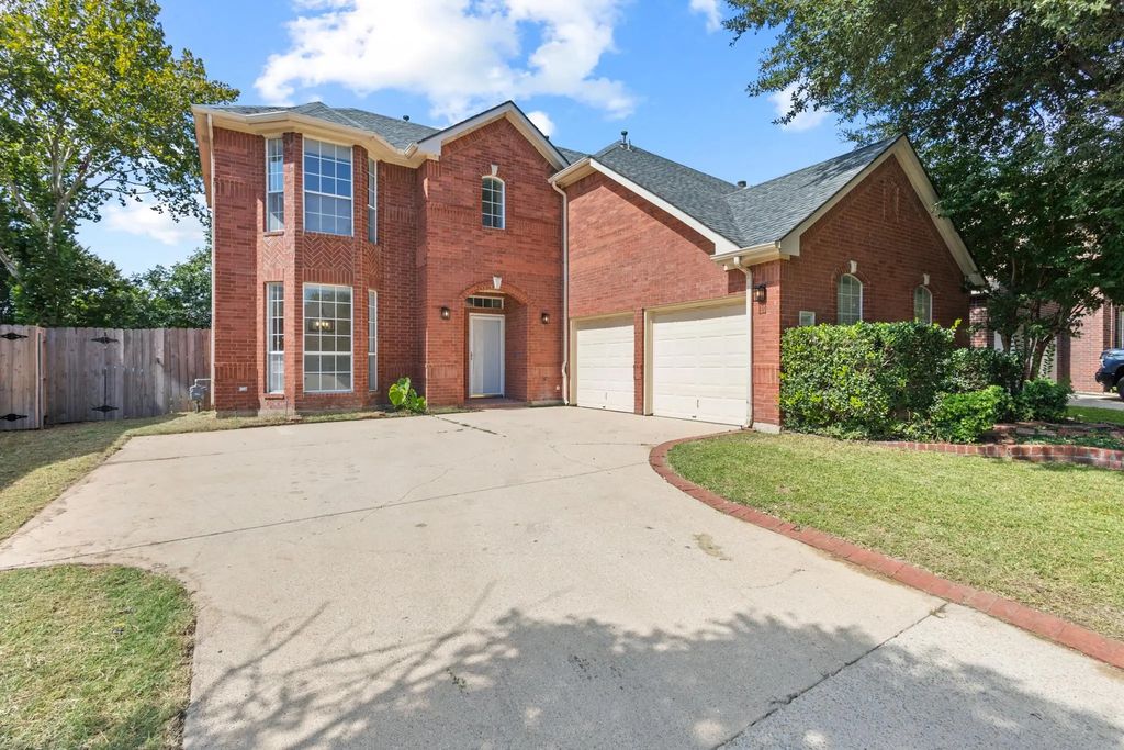 8367 Denali Drive, Fort Worth