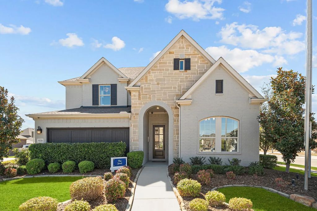 9216 Quarry Overlook Drive, Fort Worth