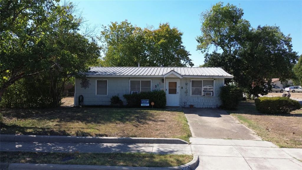 2907 Elm Park, Richland Hills