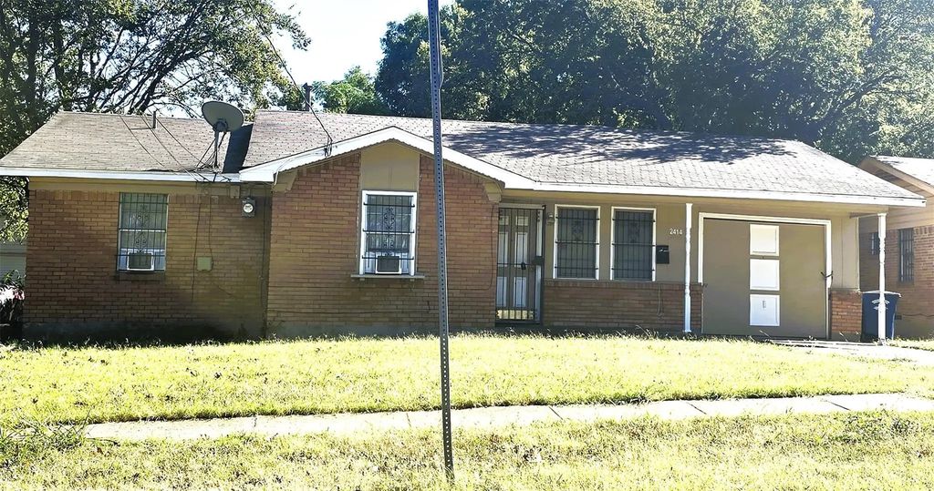 2414 52nd Street, Dallas