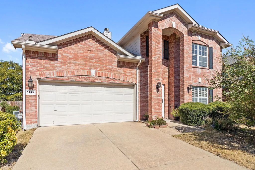 5229 Cedar View Court, Watauga