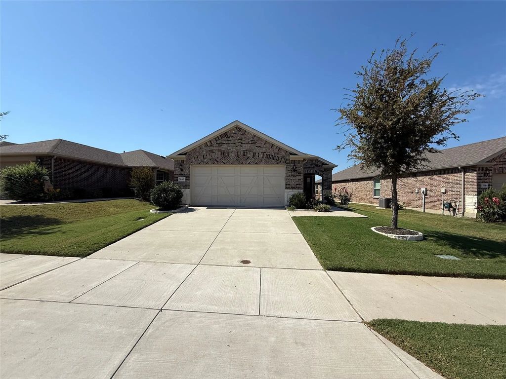 7640 Parade Drive, Little Elm