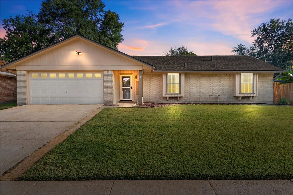 5302 Iris Circle, Bossier City