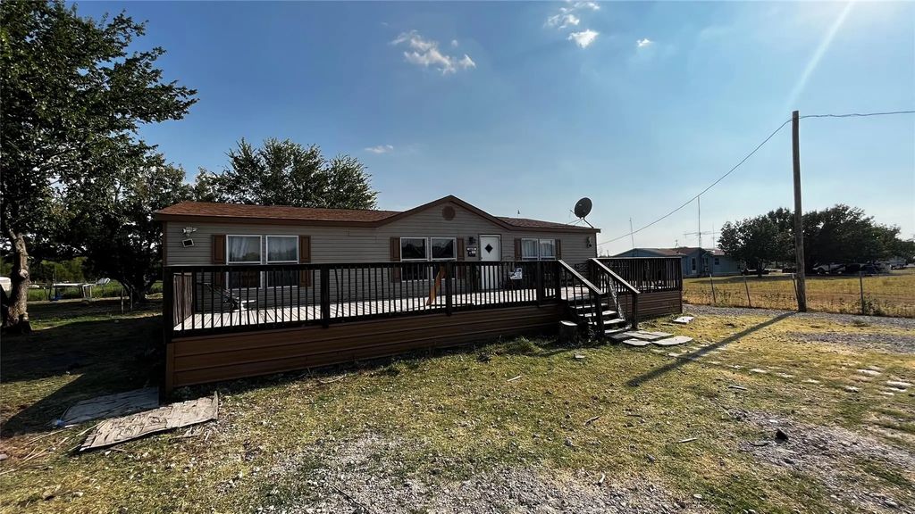 16658 County Road 558, Farmersville