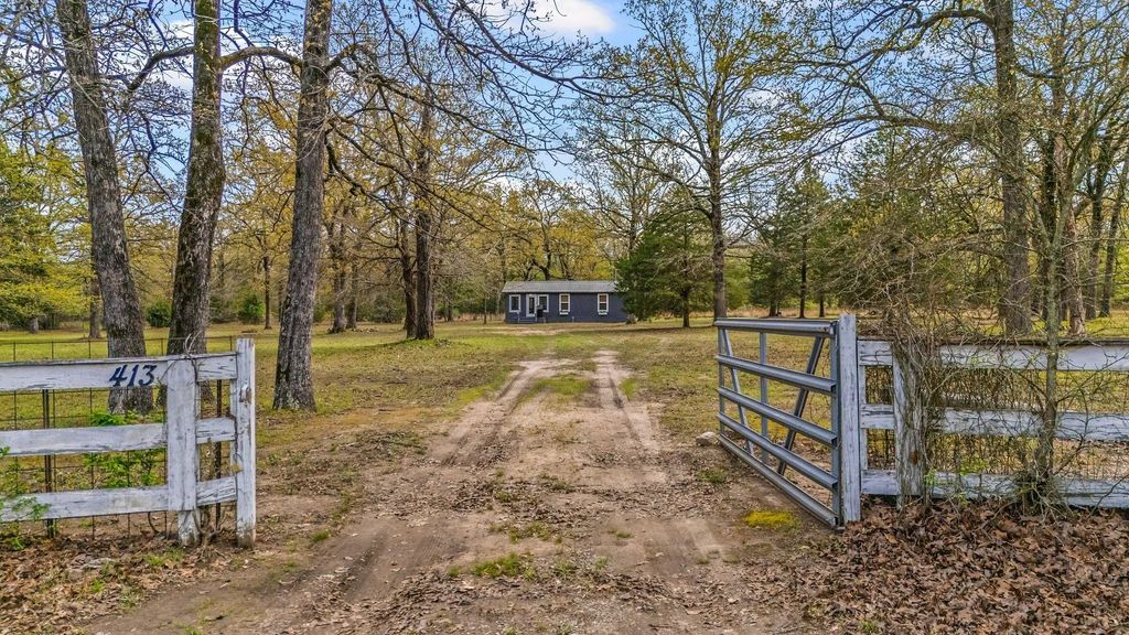 413 Rs County Road 3351, Emory