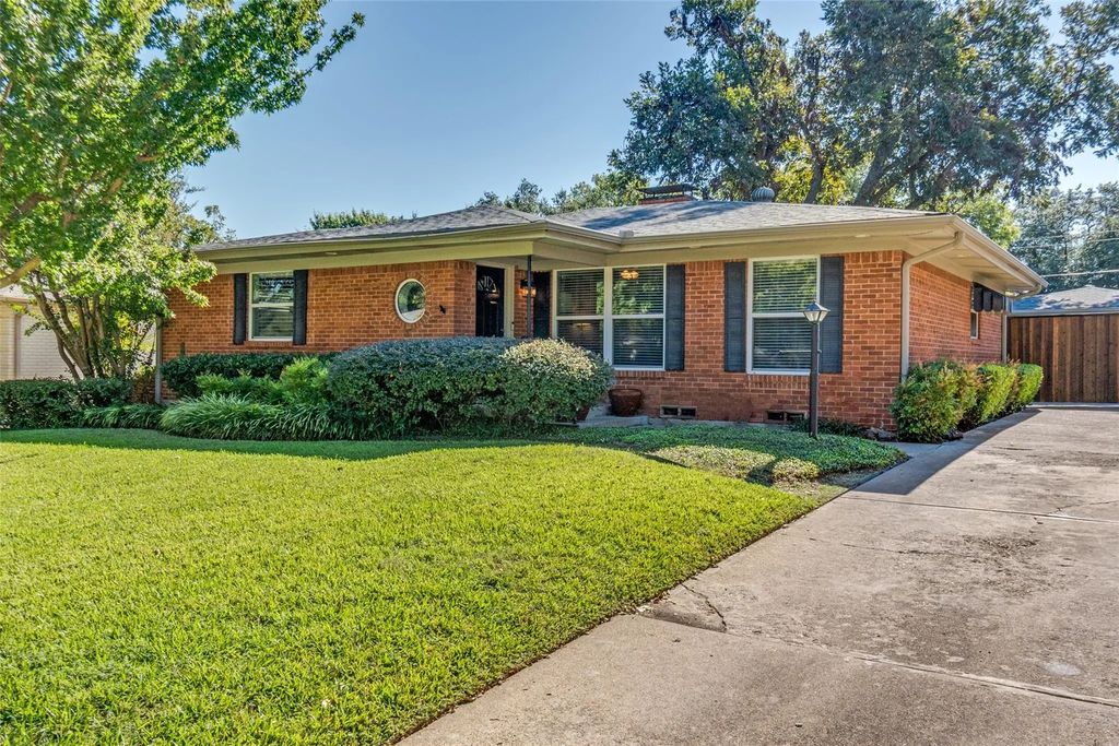 6474 Sudbury Drive, Dallas