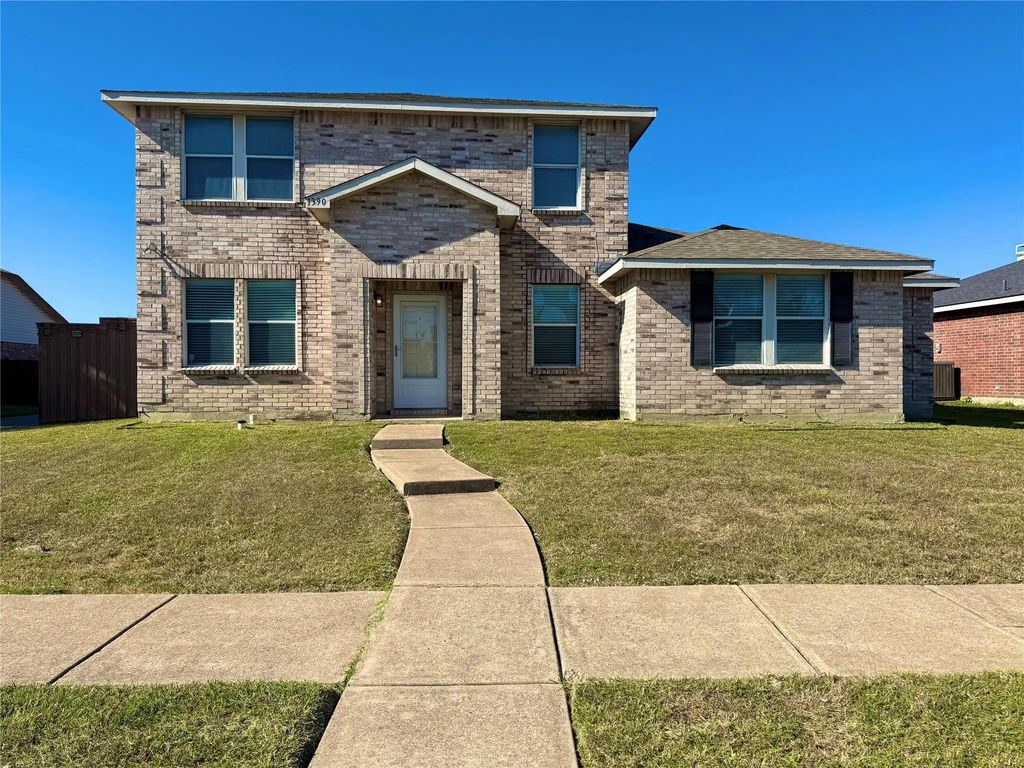 1390 Lochspring Drive, Rockwall