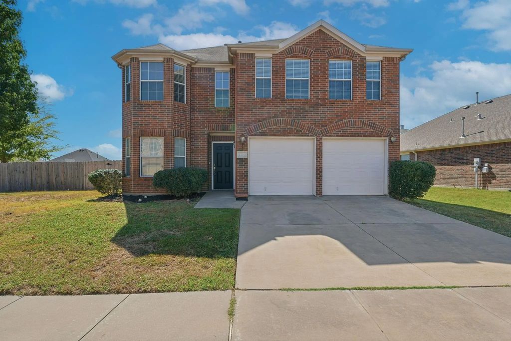 1210 Mule Deer Drive, Arlington