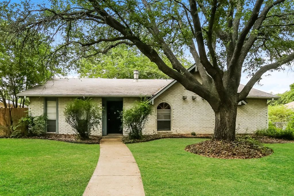 1412 Natchez Drive, Plano