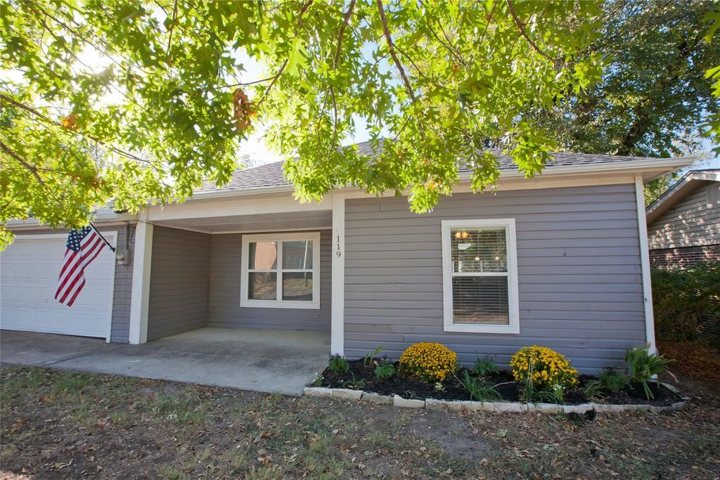 119 Wheeler Street, Weatherford