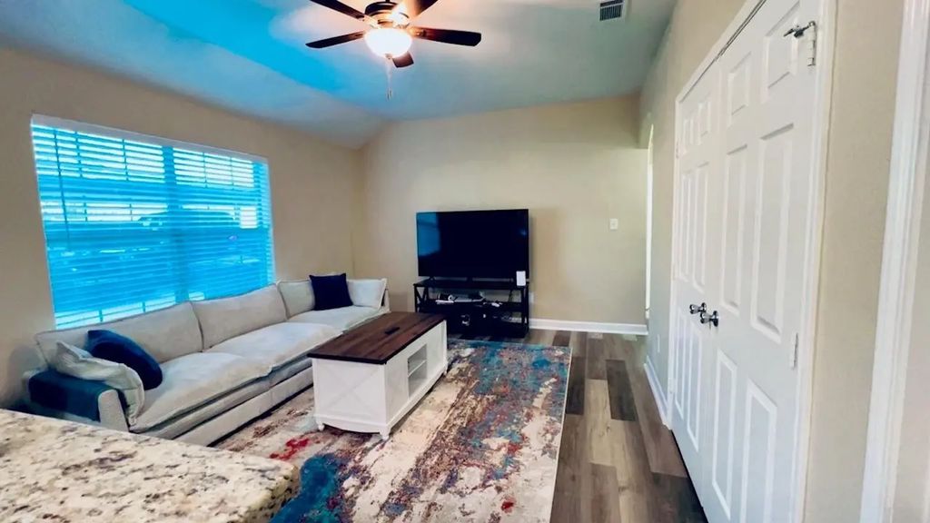 113 Sunburst Court, Weatherford