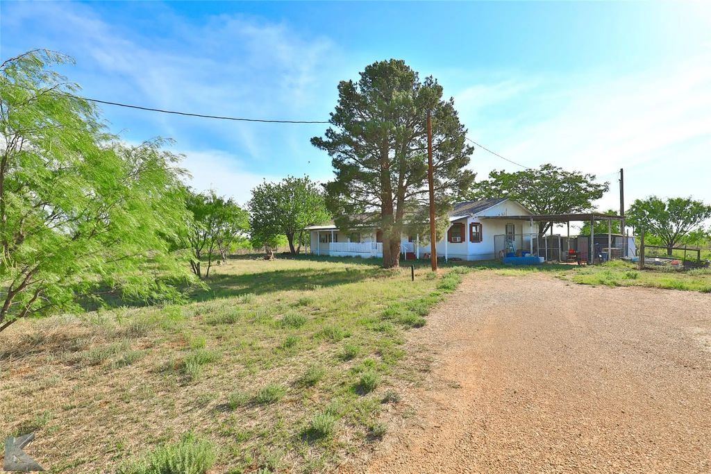 13302 County Road 457, Hawley