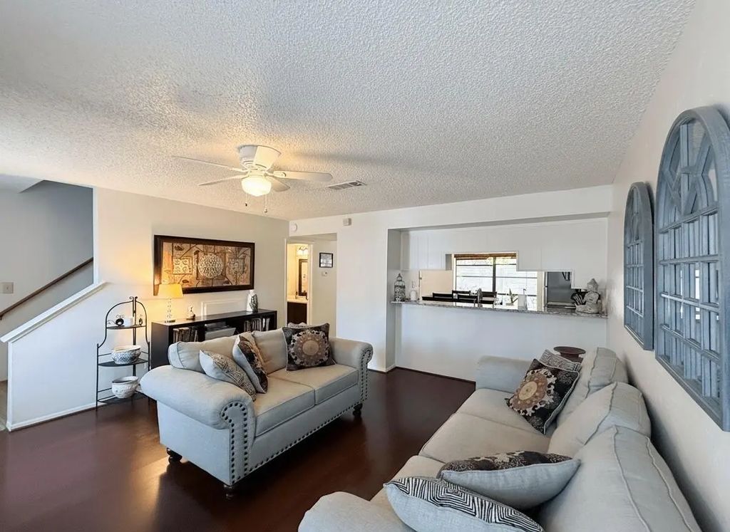 1237 Dallas Drive, Denton
