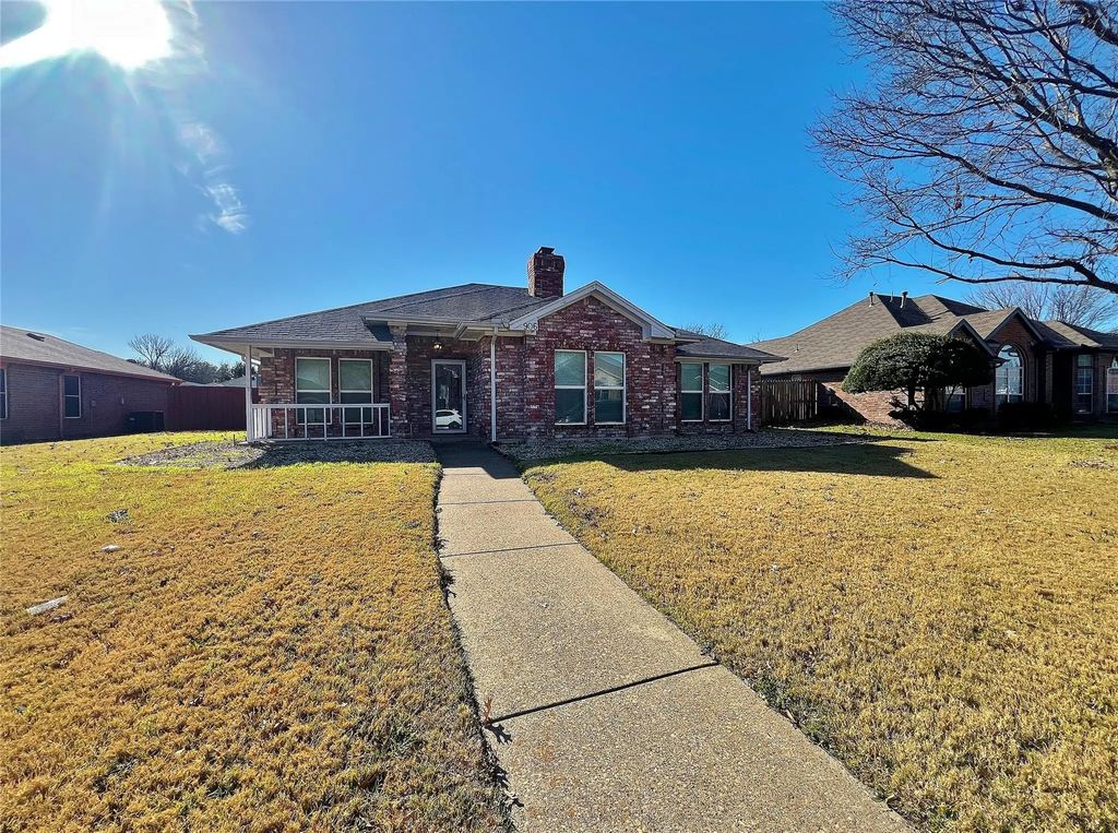 906 Moore Street, Cedar Hill