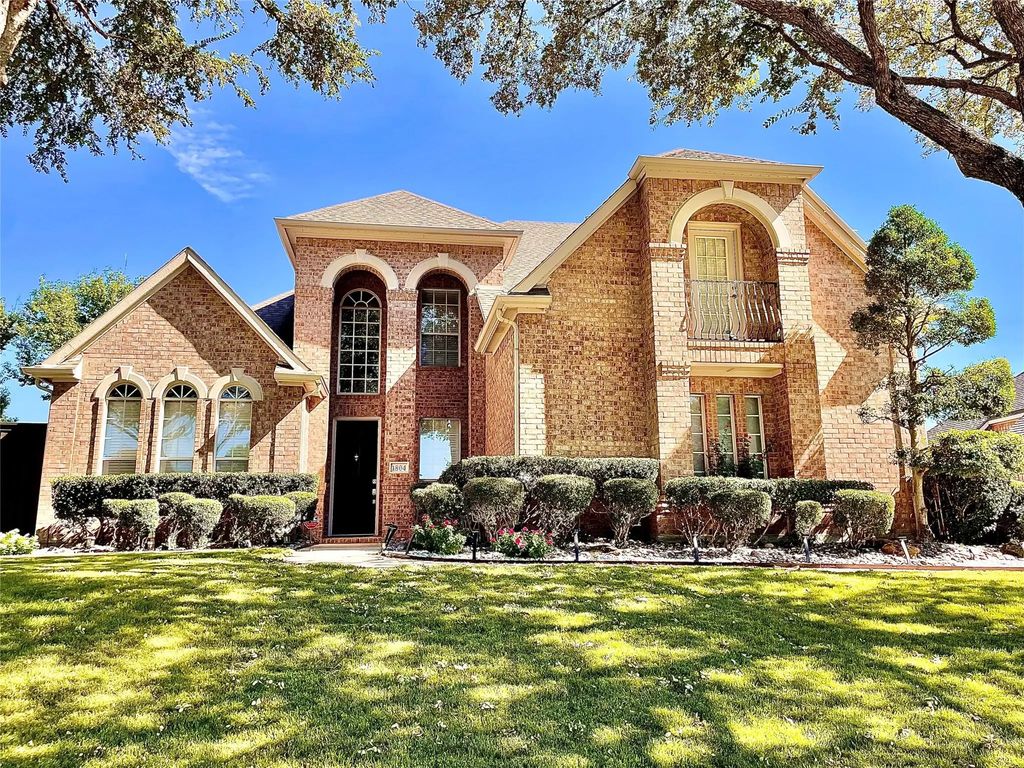 1804 Briaroaks Drive, Flower Mound