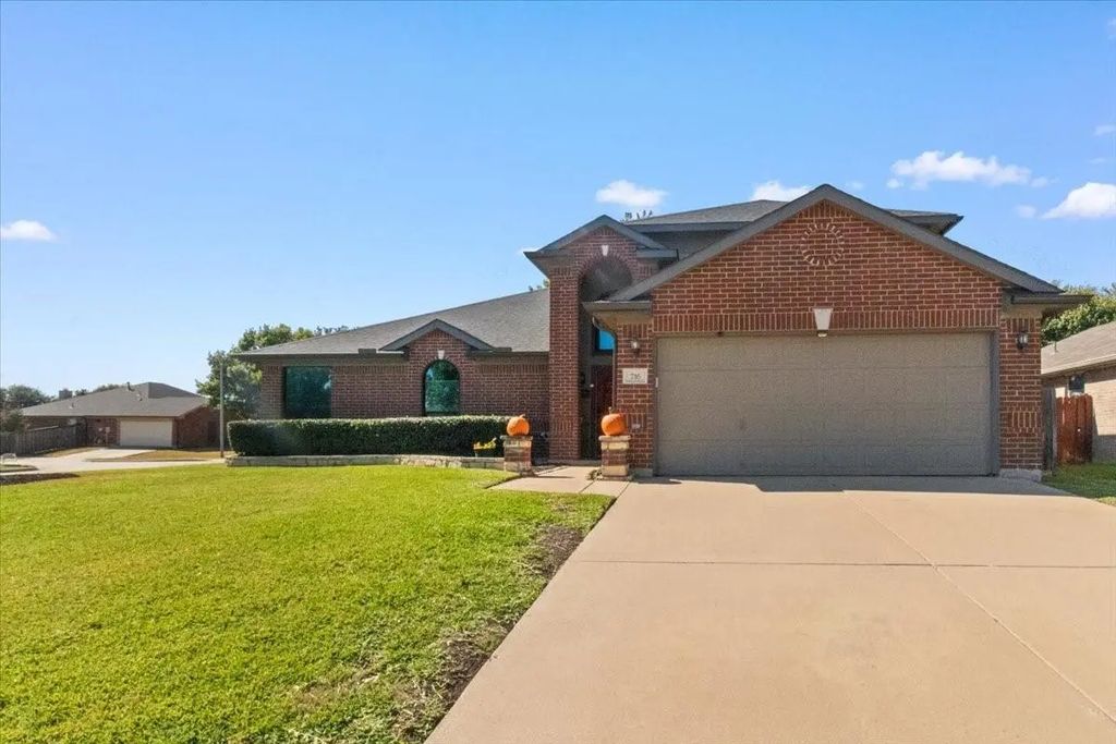 716 Glenview Drive, Mansfield