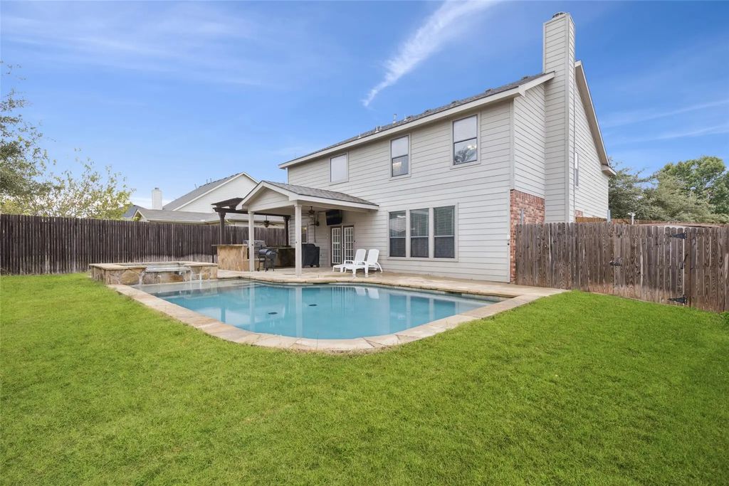 4101 Capstone Drive, Fort Worth