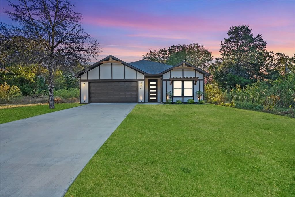246 N Cherokee Shores Drive, Mabank