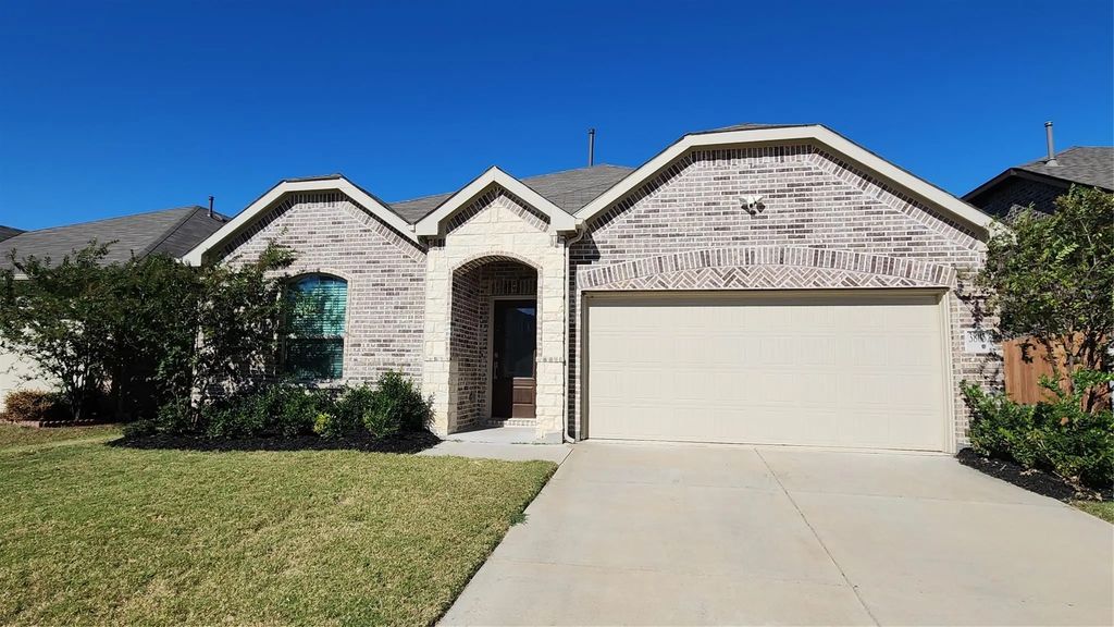 3805 Thomas Plains Drive, Forney