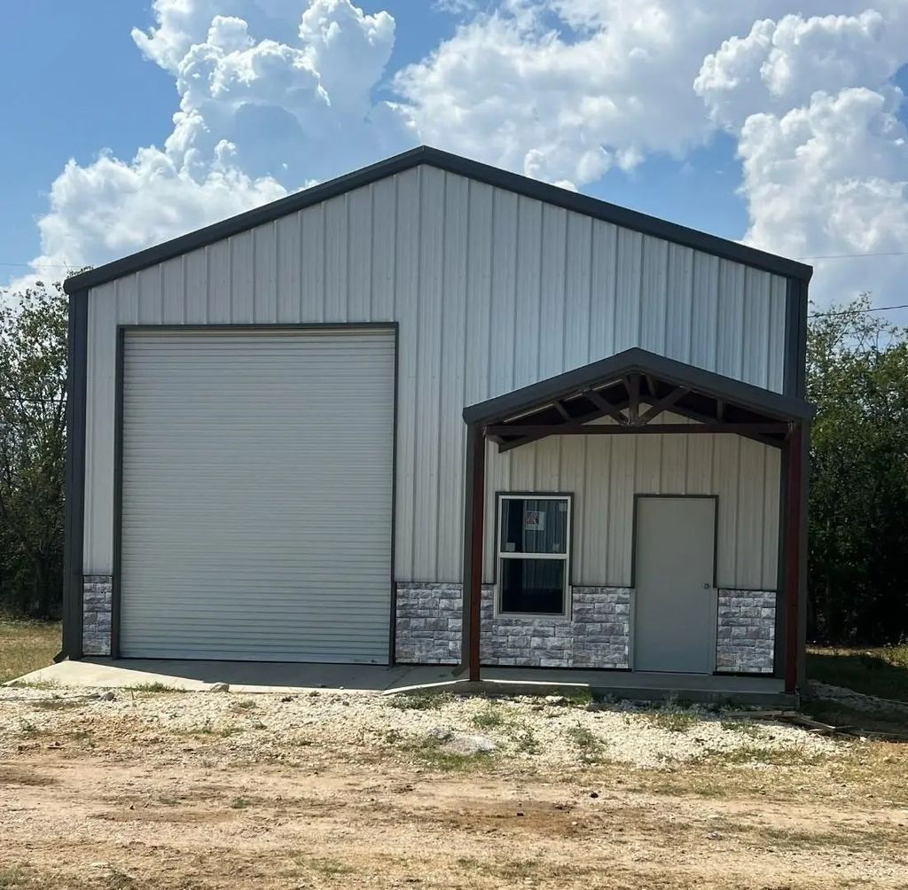 122 Private Road 1756a, Clifton